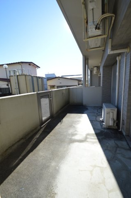 【バルコニー】 | ピーノドゥーエ