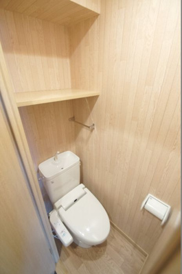 【トイレ】 | エステート・モア・舞鶴 | 別号室の写真になります。現況優先。