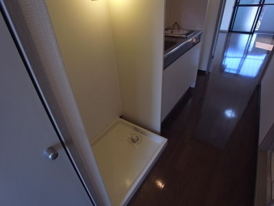 【玄関】 | フリースペース57 | 別号室の写真になります。現況優先。