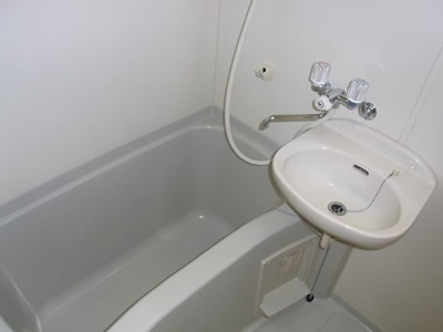 【浴室】 | フリースペース57 | 別号室の写真になります。現況優先。