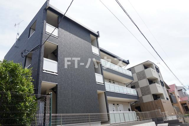 リブリ・ひゅーきの外観