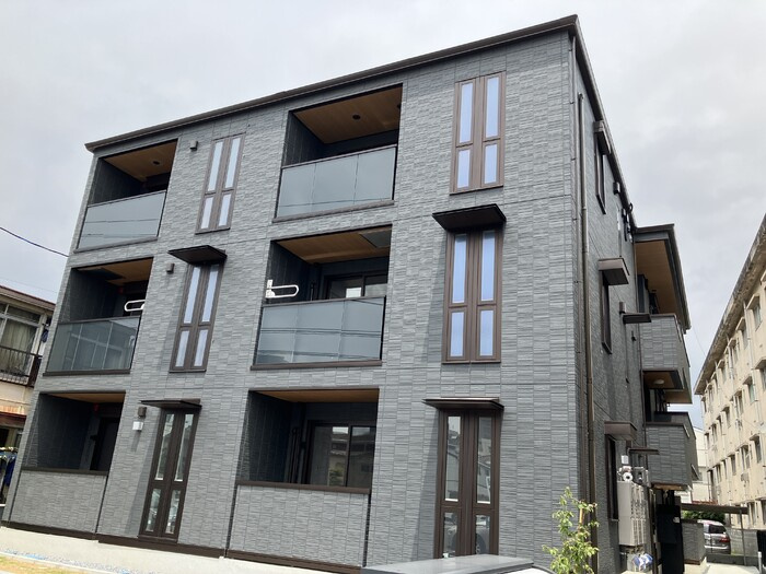 Ｄ－ＲＯＯＭ小田原５丁目の画像