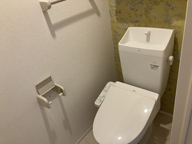 【トイレ】Ｄ－ＲＯＯＭ小田原５丁目