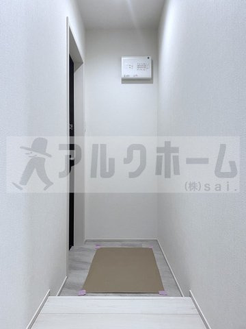 フジパレス教興寺3丁目の玄関