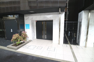 【エントランス】 | リライア横濱関内