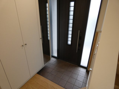 【玄関】