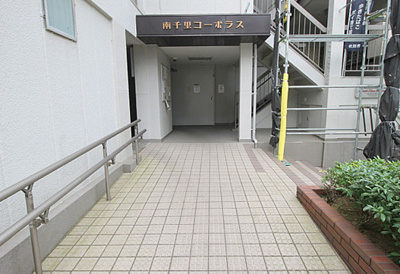 【エントランス】 | 南千里コーポラス | エントランス★