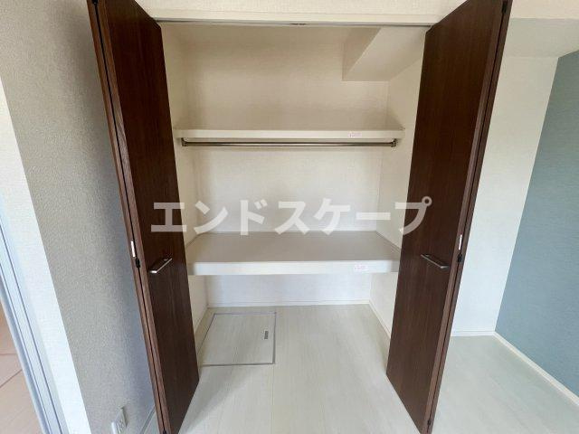 プレシャス藤岡　Ｂの収納|高崎、前橋、伊勢崎エリアのお部屋探しはエンドスケープまで！お客様の理想お聞かせ下さい♪