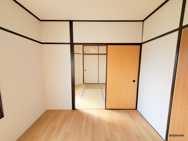 Kハイツ　仲介手数料無料の居間・リビング