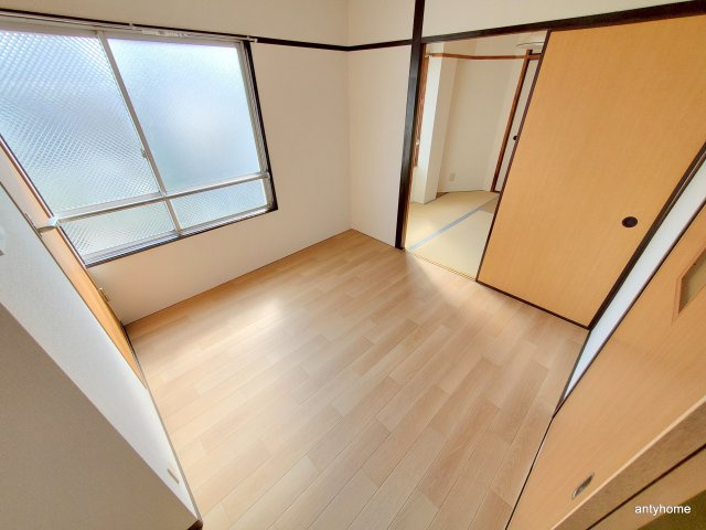 Kハイツ　仲介手数料無料の居間・リビング