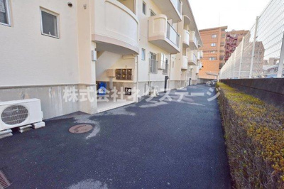 【エントランス】 | メイゾン会田2番館