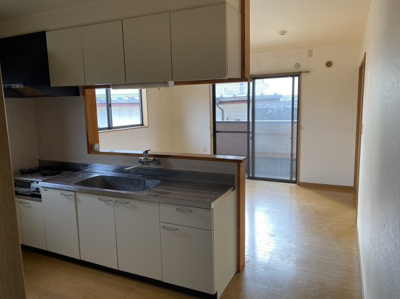 【キッチン】 | ドリームハイツ | コンパクトなキッチンで掃除もラクラク