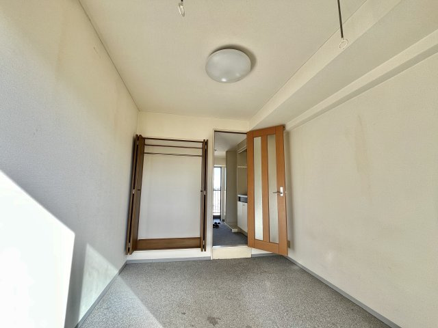 【洋室】 | ライオンズマンション厚木駅前