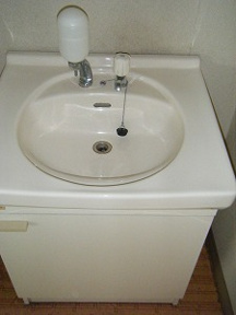 【洗面所】 | 田中貸事務所 | 明るい洗面所です