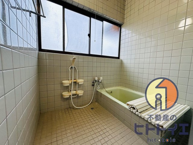 水田貸家の浴室