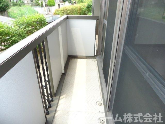 香芝市真美ヶ丘１丁目のハイツのバルコニー|落ち着いた時間を過ごせるバルコニーです