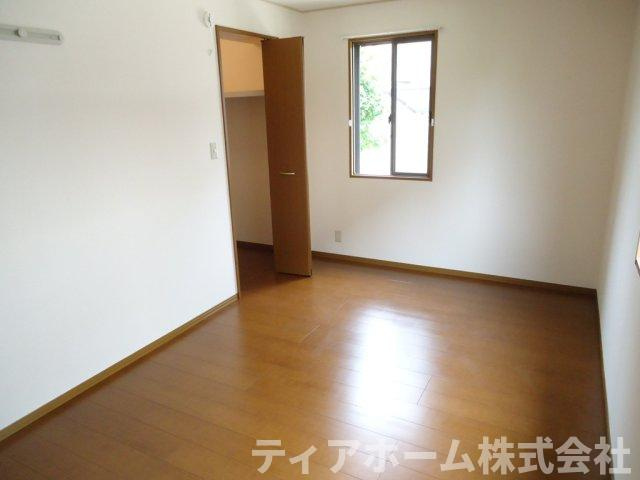 香芝市真美ヶ丘１丁目のハイツの洋室|スタンダードな洋室です