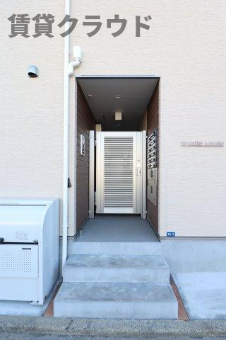 モンテ・ソラーレのエントランス|毎日通るエントランスはこのようになっています