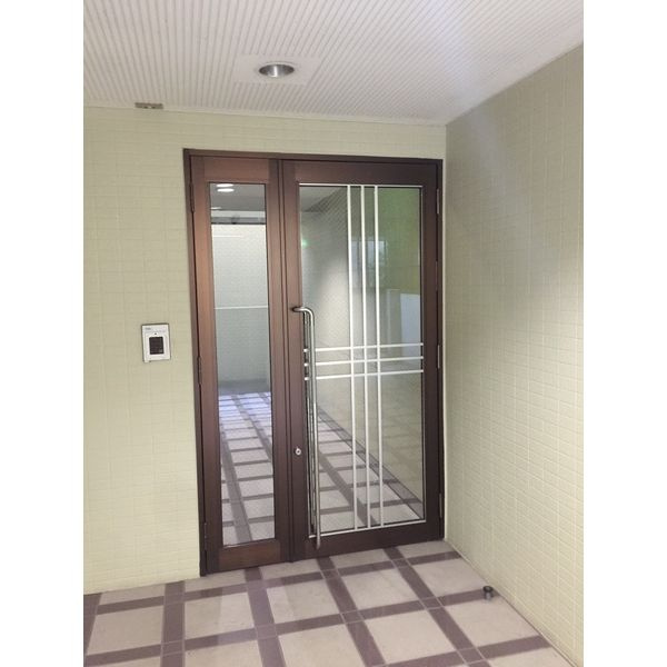 H・アーシュのエントランス