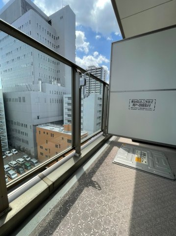 La　Douceur伏見　名古屋市賃貸　仲介手数料無料のバルコニー