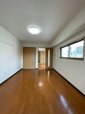 La　Douceur伏見　名古屋市賃貸　仲介手数料無料の居間・リビング