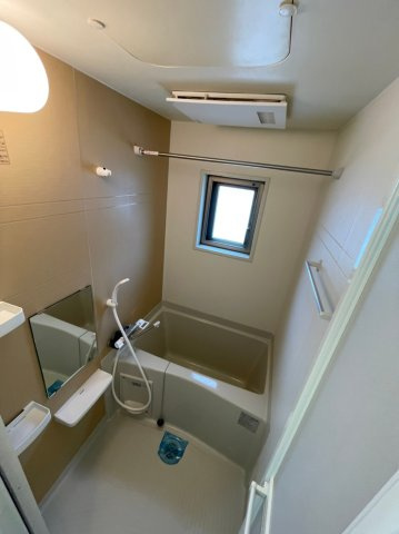 La　Douceur伏見　名古屋市賃貸　仲介手数料無料の浴室