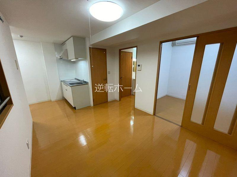 グレイス新栄　名古屋市賃貸　仲介手数料無料の居間・リビング