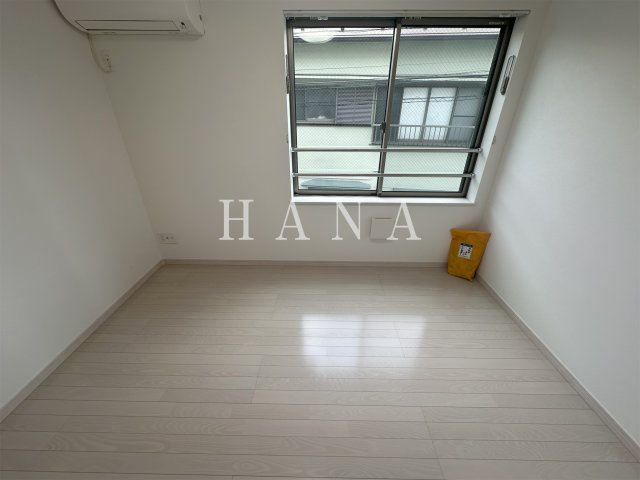 【洋室】 | イルトラッツォ梅島