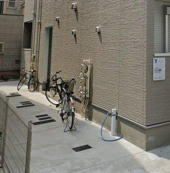 メゾン風月　名古屋市賃貸　仲介手数料無料のエントランス|駐輪場