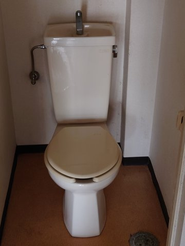 明石市魚住町貸事務所・貸倉庫のトイレ