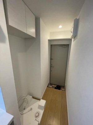 【玄関】 | ソルナクレイシア明大前