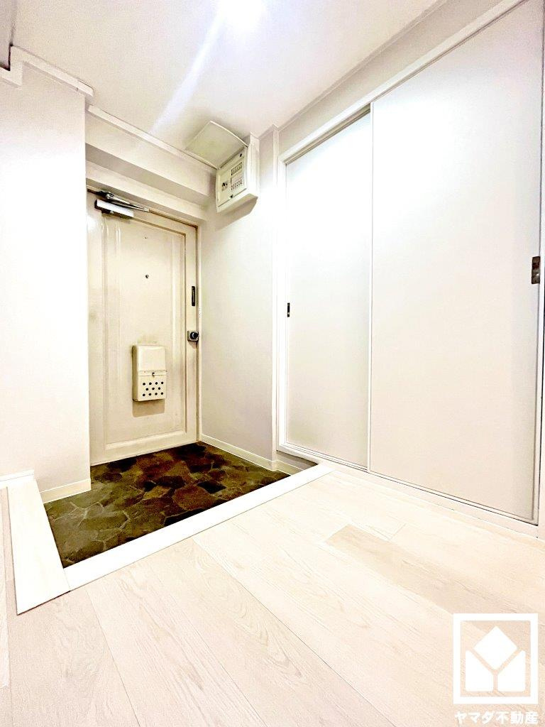 セントラルハイツ淀　中古マンションの玄関