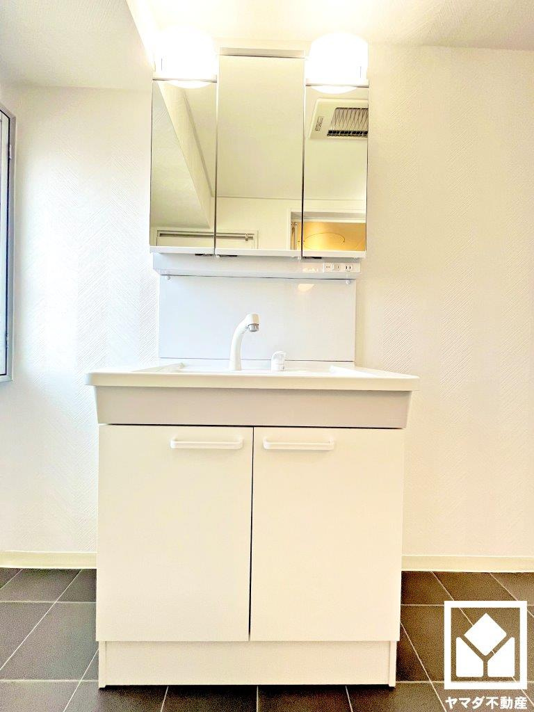 セントラルハイツ淀　中古マンションの独立洗面台