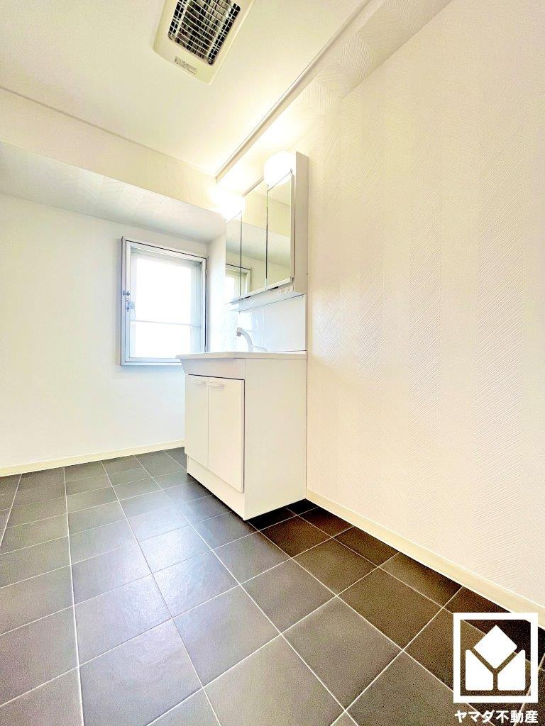 セントラルハイツ淀　中古マンションの洗面所