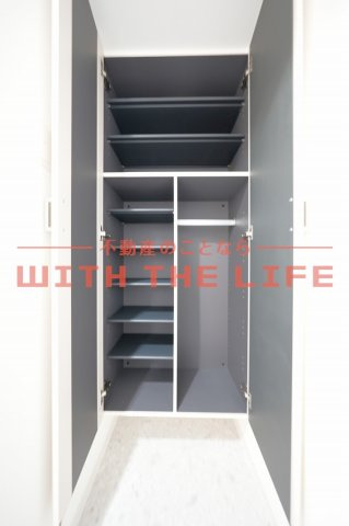 エクストラパレス【10,000円キャッシュバック対象物件】の収納|専用の収納スペースです