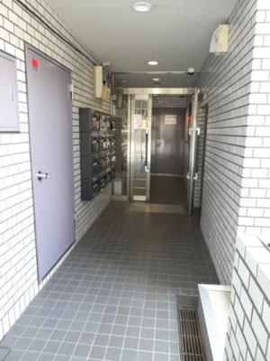 ★建物入り口★