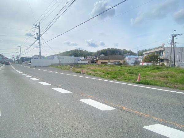 和歌山市岩橋土地の前面道路含む現地写真