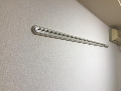 【設備】 | オレンジペコ | ハンガー掛け（イメージ）