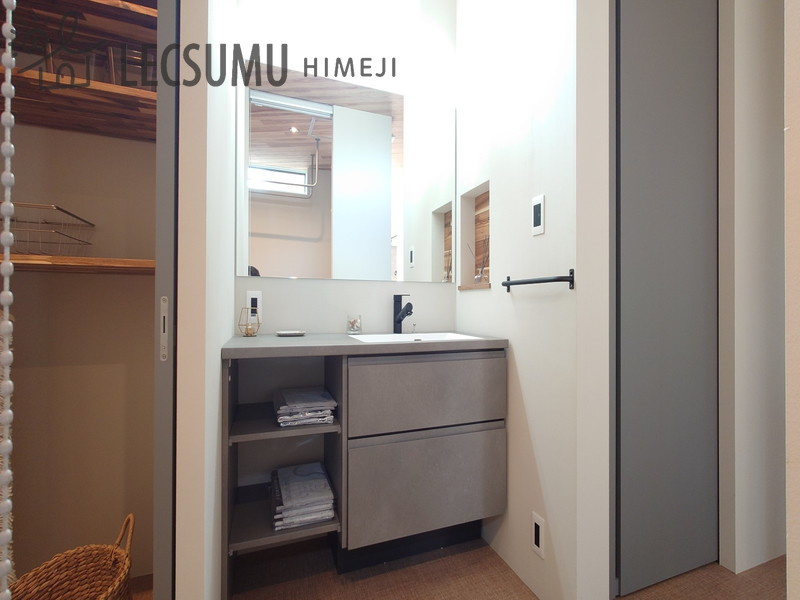 姫路市大津区天満／中古戸建の洗面所