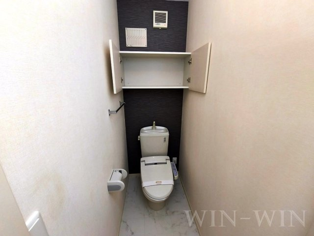 アゼリア A棟のトイレ
