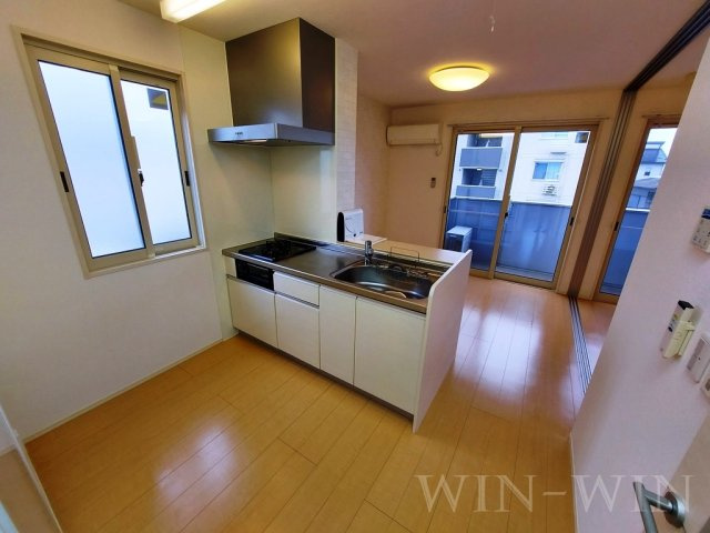 アゼリア A棟のキッチン