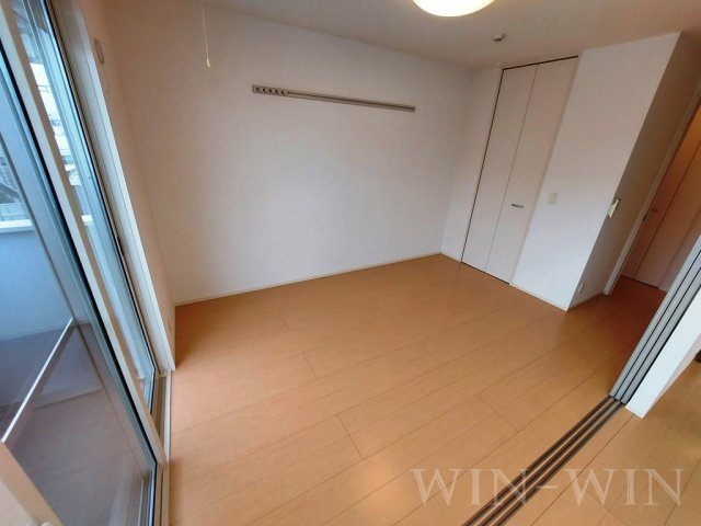 アゼリア A棟の寝室