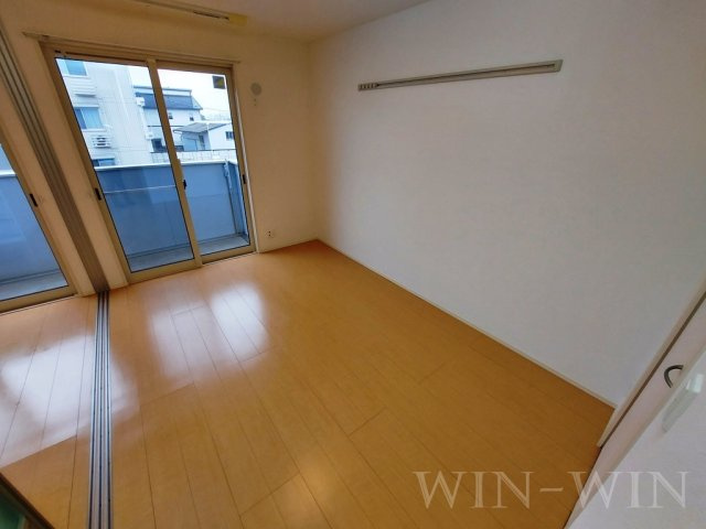 アゼリア A棟の寝室