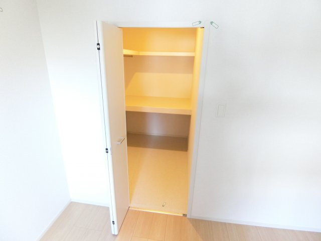 タキヤマレジデンスの収納