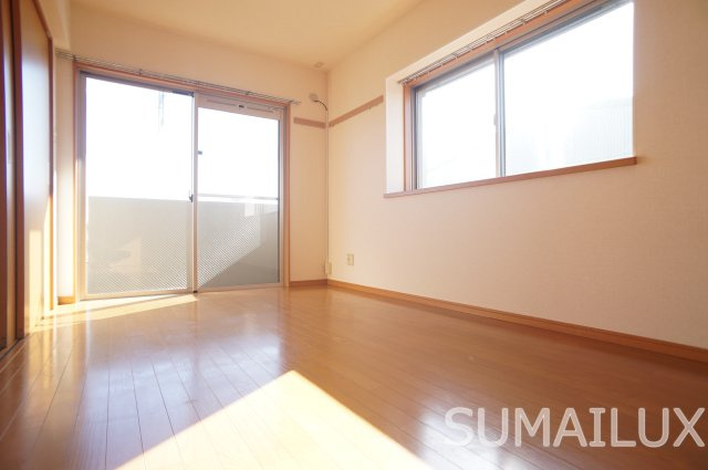 熊本市中央区八王寺町の賃貸マンションの洋室