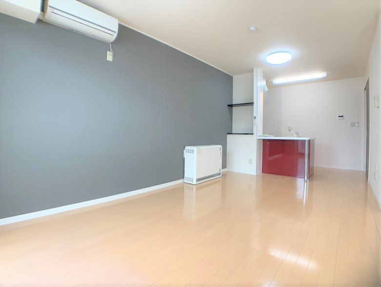 メゾンマスト盛南中央Ⅱの居間・リビング