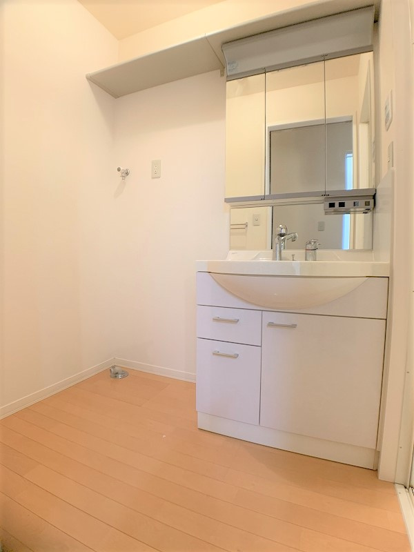 メゾンマスト盛南中央Ⅱの独立洗面台