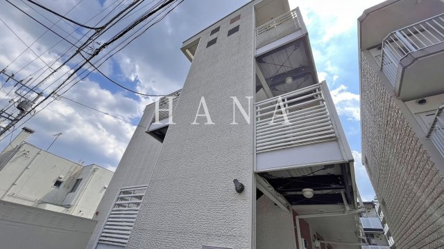 レオネクストシャイン