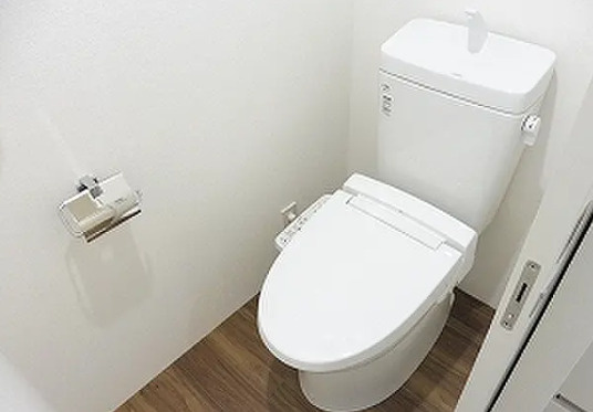 ALLEY6のトイレ|ゆったりとした空間のトイレです