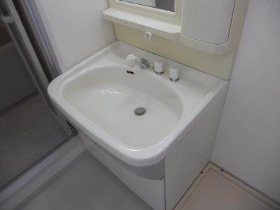 リージェント三条の独立洗面台|シャンプードレッサー